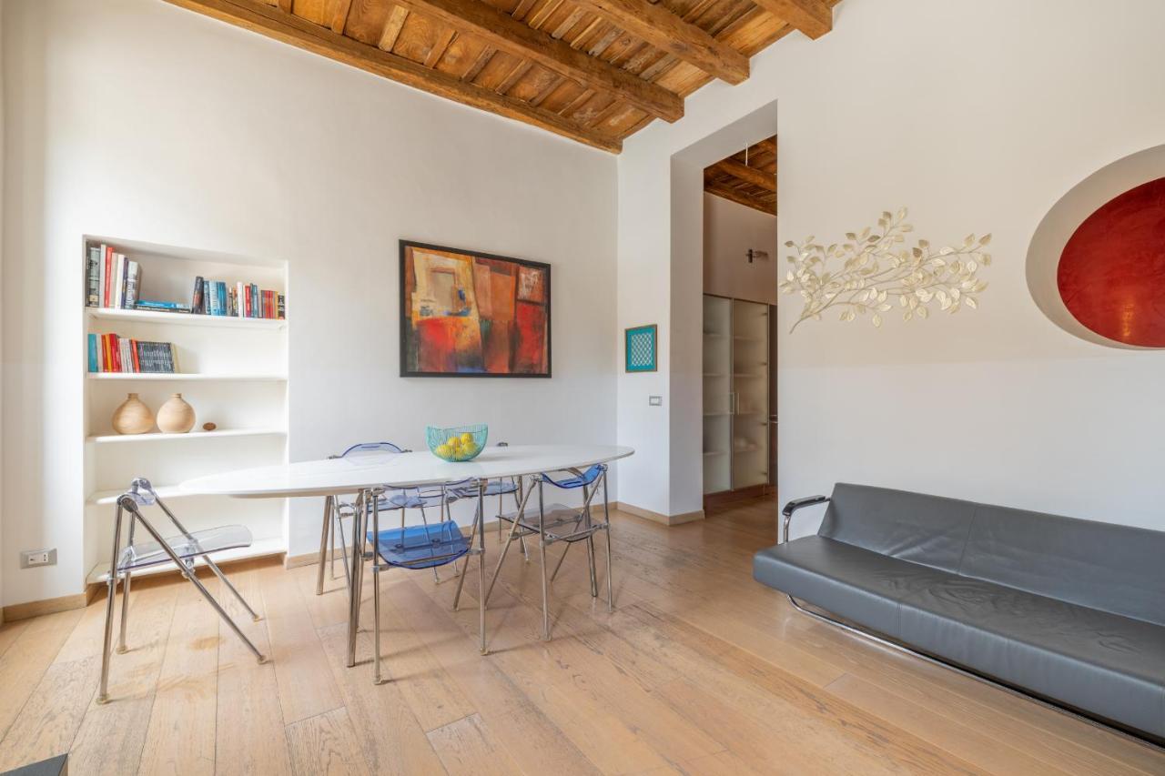 Modern Apartment In Campo De Fiori Rome Exterior photo